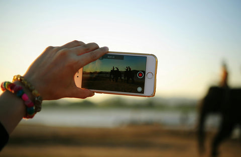 Le processus de création d’une vidéo pour les réseaux sociaux